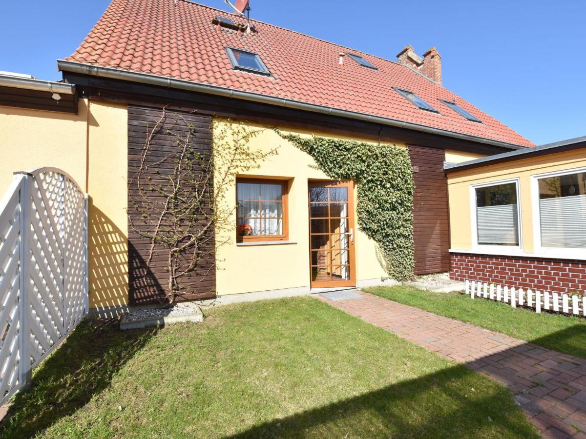 Apartment By The Sea In Rerik Exterior photo